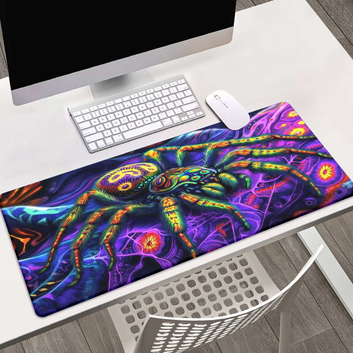 Brand Vibrant Spider Mousepad  - Gaming Accessories Brands recension och pris